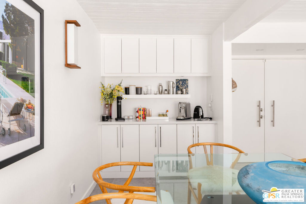 Racquet Club East - Residential
