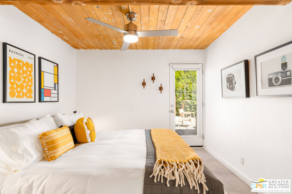Racquet Club East - Residential