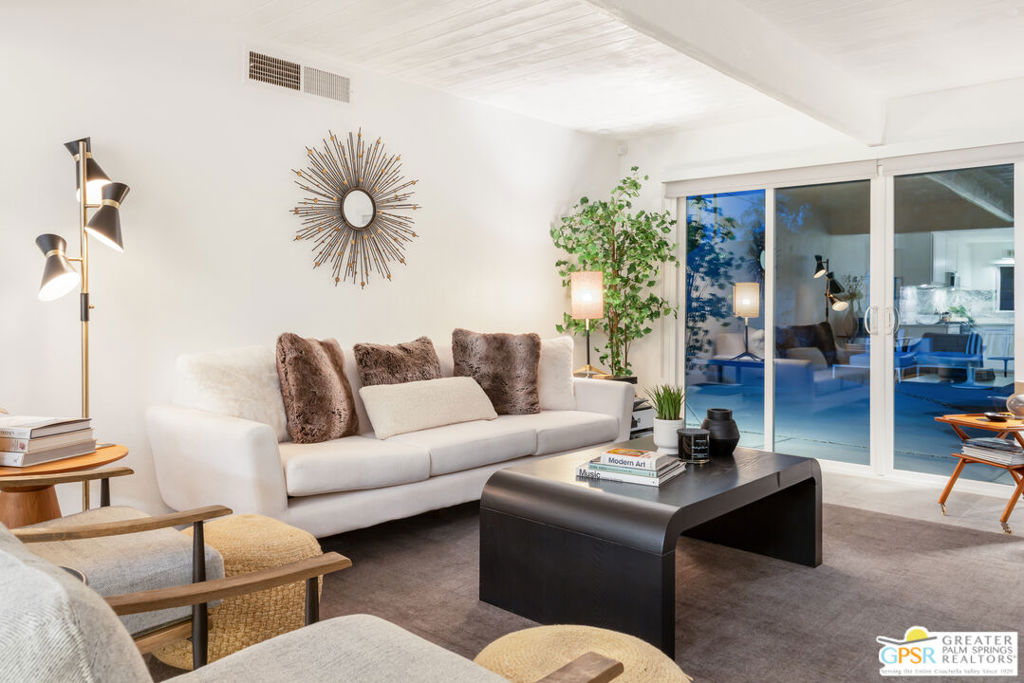 Racquet Club East - Residential