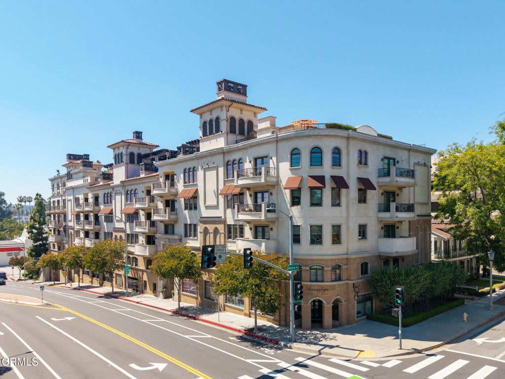 155 Cordova Street