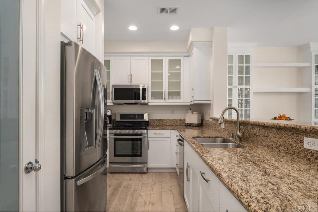 LAC - Residential Lease