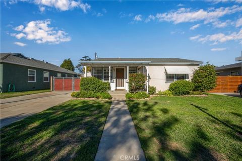 5815 E Oxholm Long Beach CA 90808