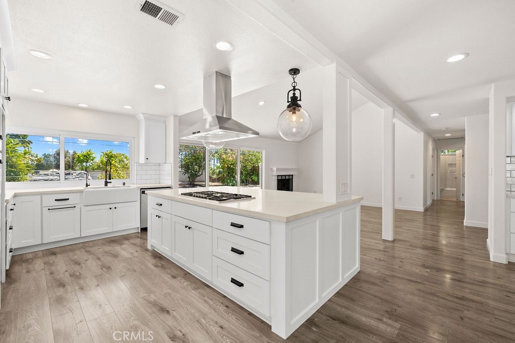 26396 Avenida Deseo, Mission Viejo CA 92691 - Photo 8