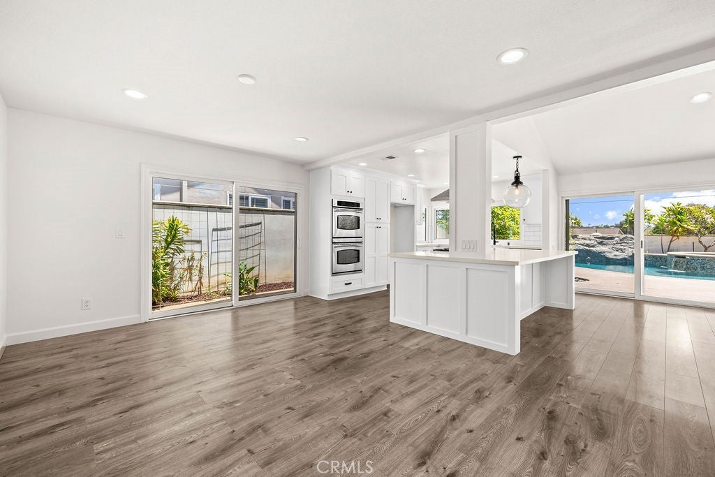 26396 Avenida Deseo, Mission Viejo CA 92691 - Photo 17