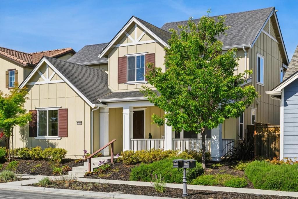Photo of 16406 E Garrison Drive, Marina, CA 93933 (MLS # ML82044735)