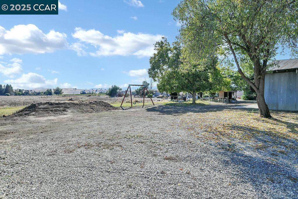 BRENTWOOD - Residential