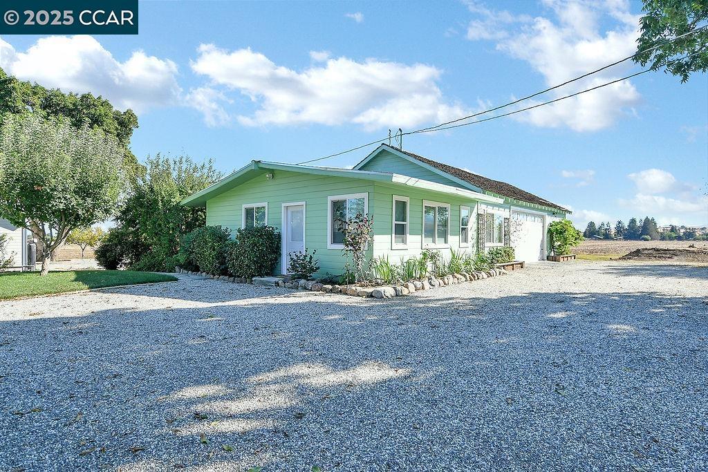 BRENTWOOD - Residential