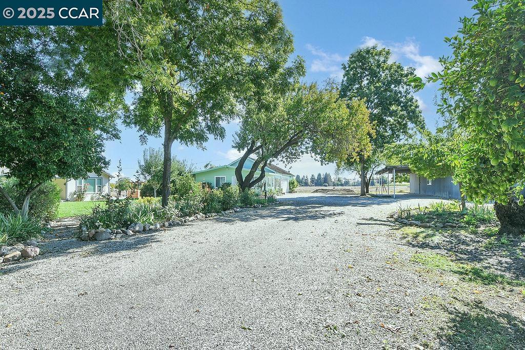 BRENTWOOD - Residential