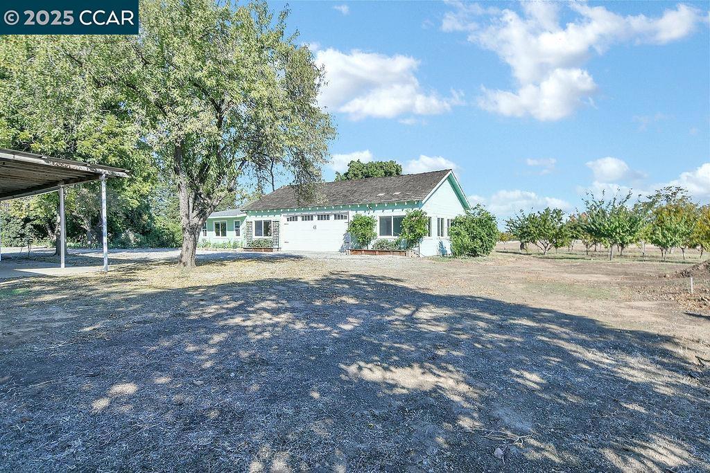 BRENTWOOD - Residential