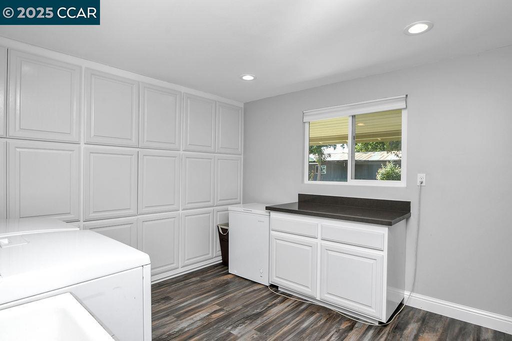 BRENTWOOD - Residential