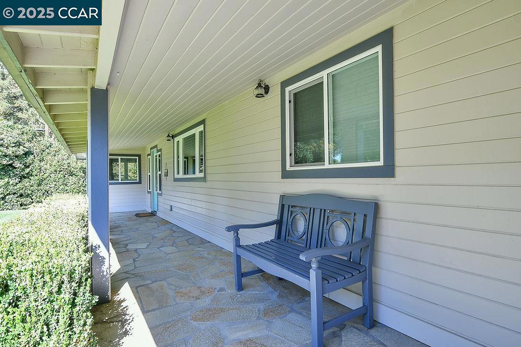 BRENTWOOD - Residential