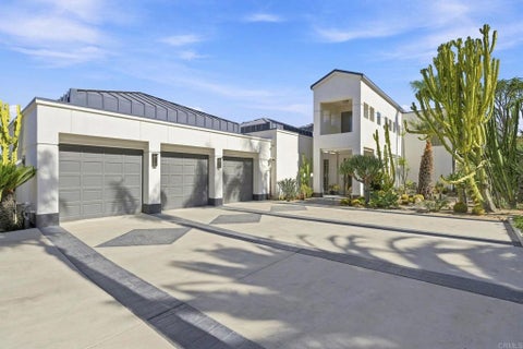 Photo of 30306 Via Maria Elena, Bonsall, CA 92003 (MLS # NDP2608043)