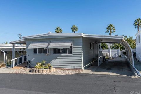Photo of 718 Sycamore Avenue #44, Vista, CA 92083 (MLS # NDP2510075)