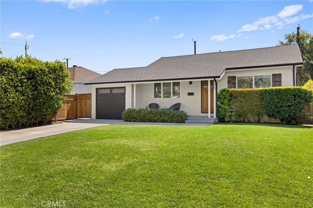 827 N Lamer ST, Burbank CA 91506