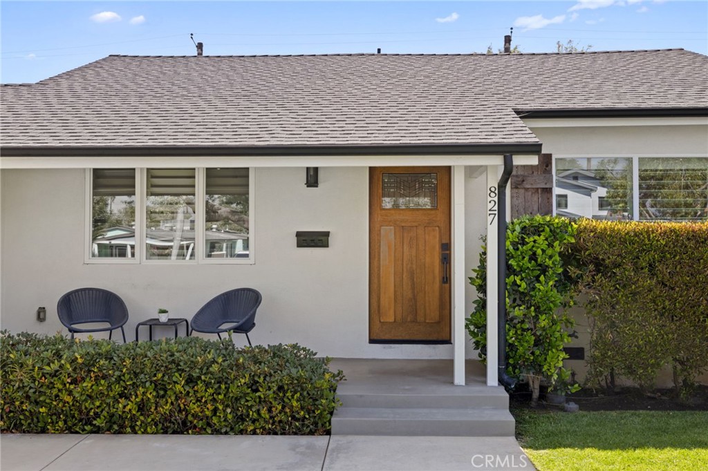 827 N Lamer
