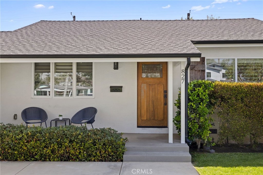 827 N Lamer