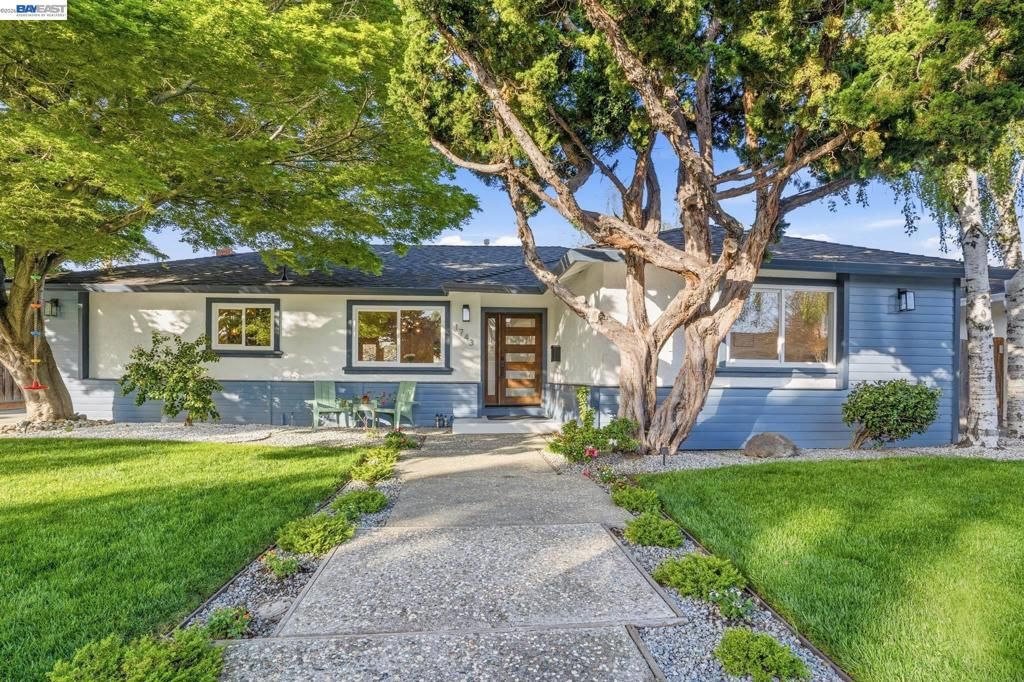 Photo of 1743 Willow Creek Ct Ct, San Jose, CA 95124 (MLS # 41127261)