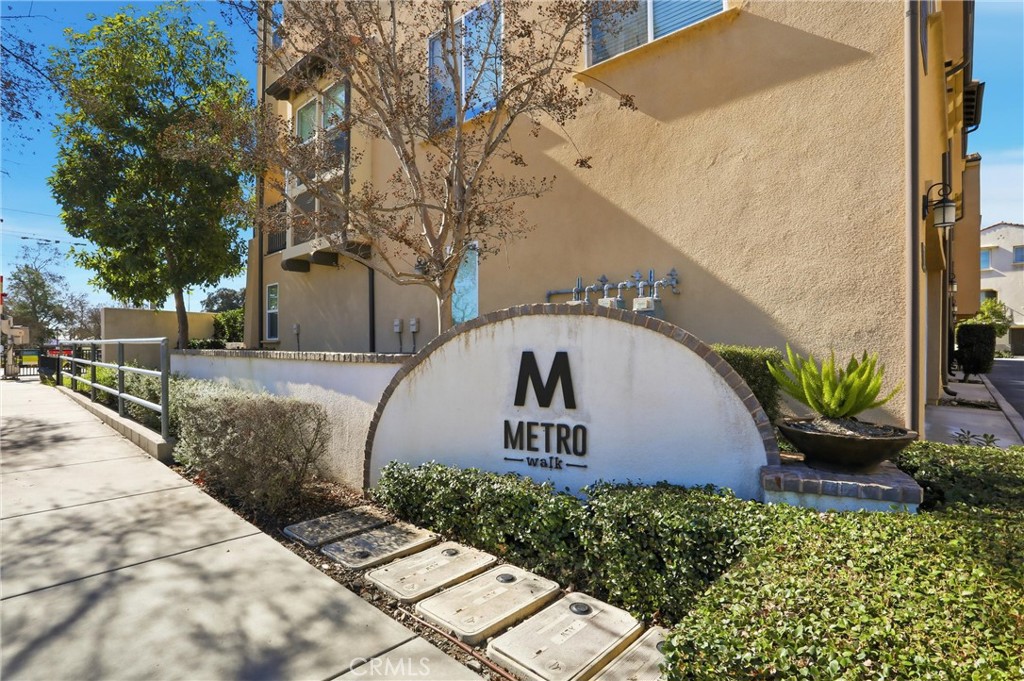 811 N Dalton Avenue 105