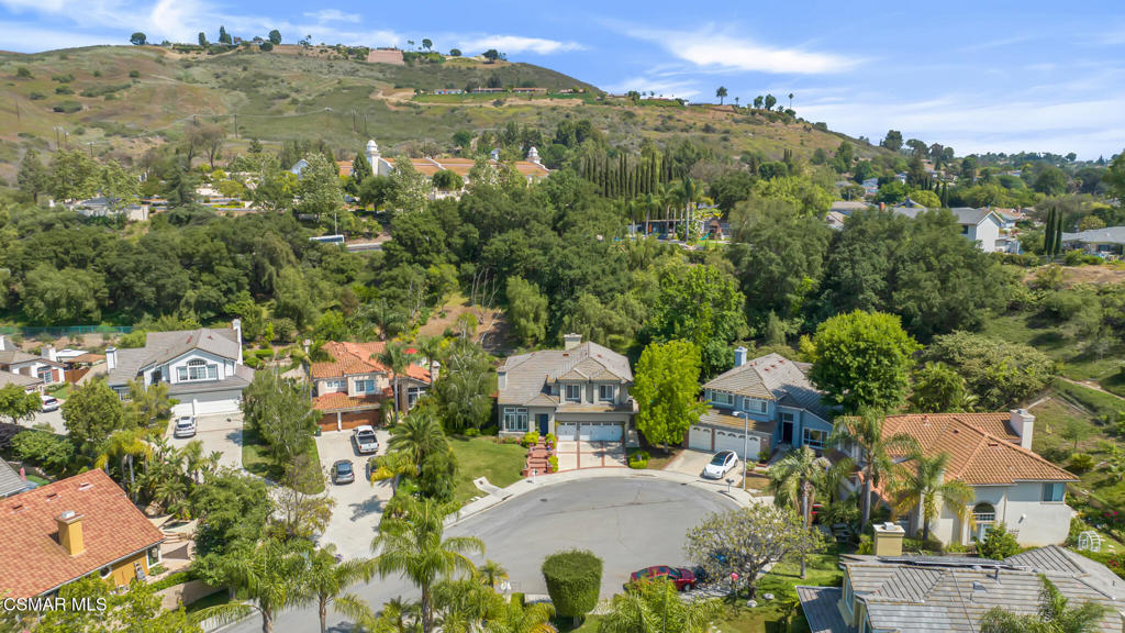 1752 Bridle Oaks Court