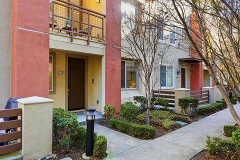 Photo of 1080 El Capitan Terrace, Sunnyvale, CA 94085 (MLS # ML82033330)