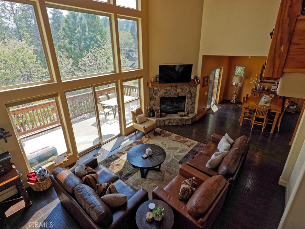 756 Brentwood