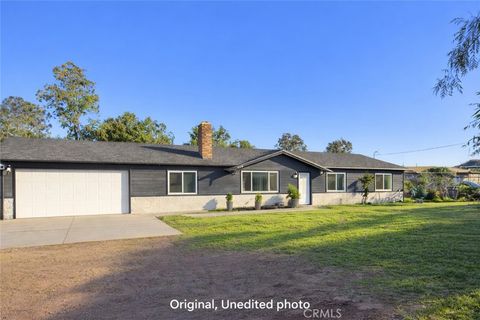 Photo of 1500 Corona Avenue, Norco, CA 92860 (MLS # IG26000607)