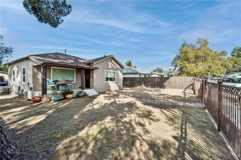 Photo of 10959 Memory Park Avenue, San Fernando, CA 91345 (MLS # SR25251498)
