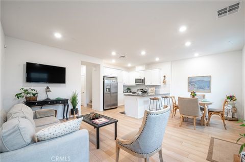 16502 Casa Grande 105 Fontana CA 92336