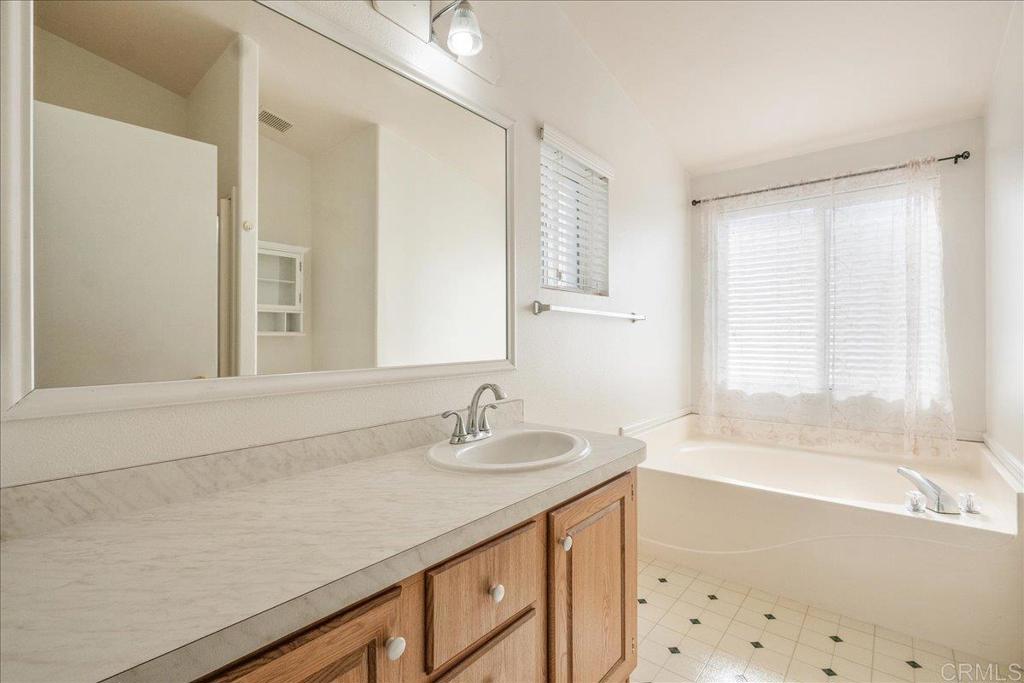 13941 Wisteria Ave 53