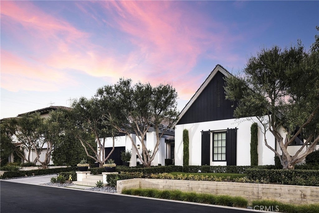 28640 Martingale Drive, San Juan Capistrano CA 92675 - Photo 8