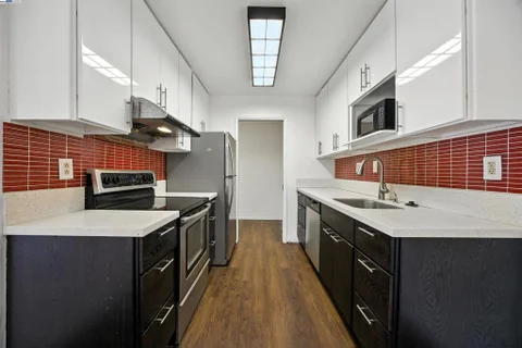MLS: 41110817