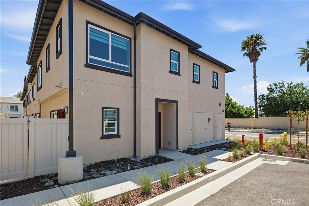 8181 Amerena Way