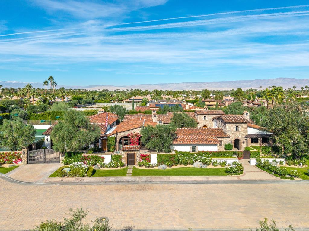 Bella Clancy - Residential