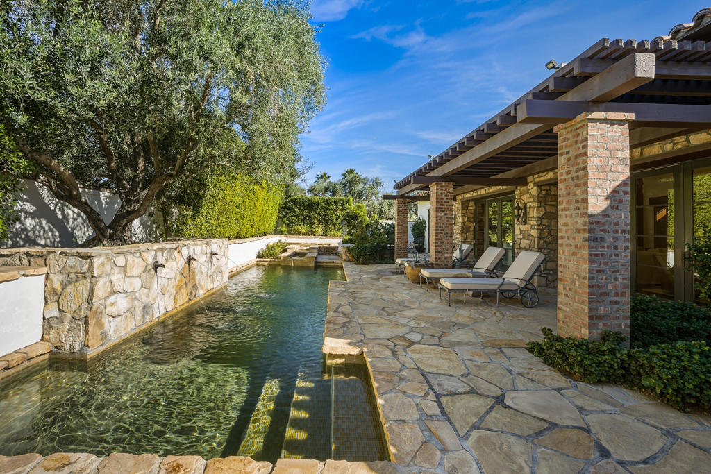 Bella Clancy - Residential