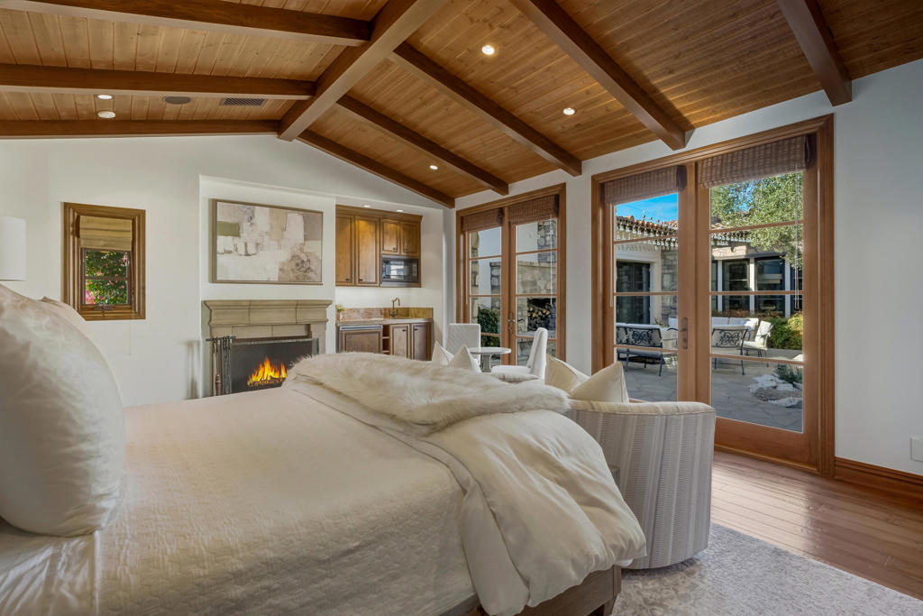 Bella Clancy - Residential