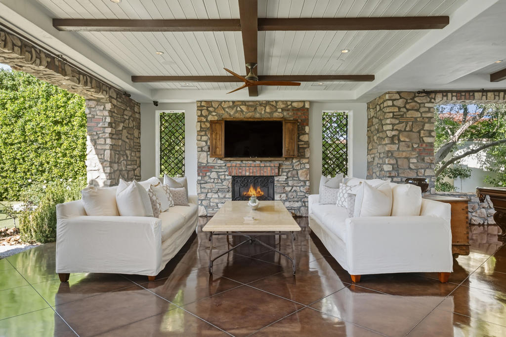 Bella Clancy - Residential