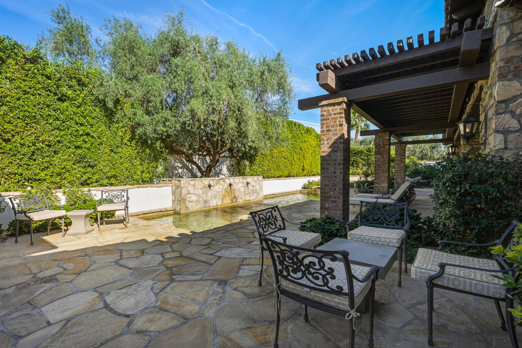 Bella Clancy - Residential