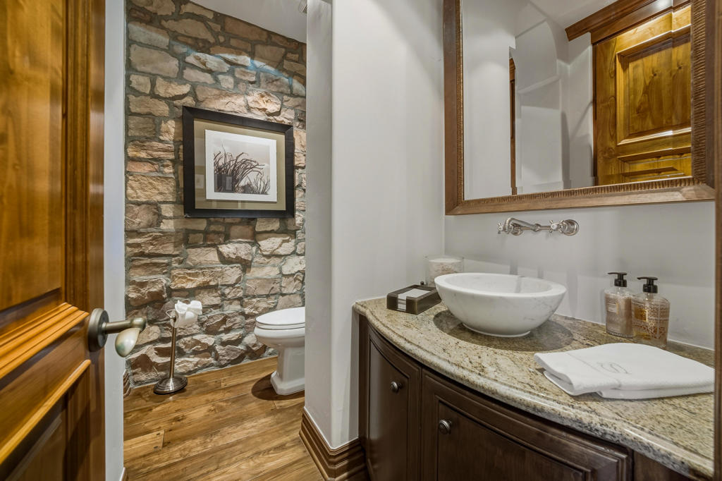 Bella Clancy - Residential