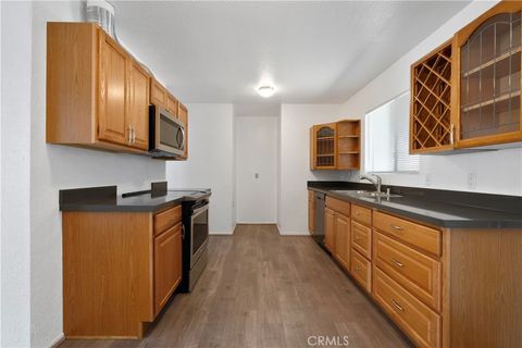 Photo of 1909 N Summit Ave, Pasadena, CA 91103 (MLS # IV26077888)