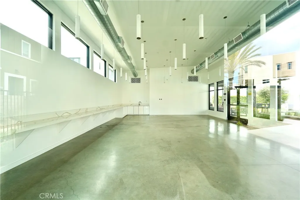 San Pedro, California 90732, United States, 4 Bedrooms Bedrooms, ,4 BathroomsBathrooms,Residential,Active,194075