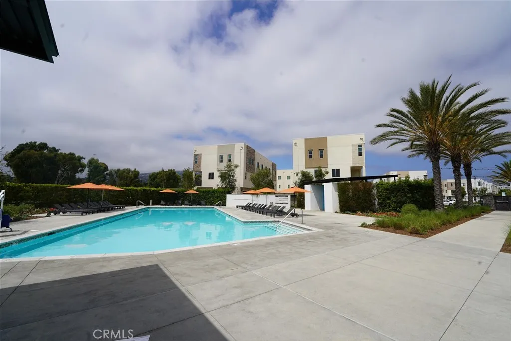 San Pedro, California 90732, United States, 4 Bedrooms Bedrooms, ,4 BathroomsBathrooms,Residential,Active,194075