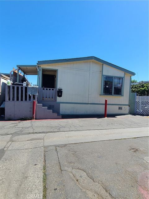 Photo of 6665 Long Beach Boulevard #J25, Long Beach, CA 90805 (MLS # RS25156270) Photo of 6665 Long Beach Boulevard #J25, Long Beach, CA 90805 (MLS # RS25156270)