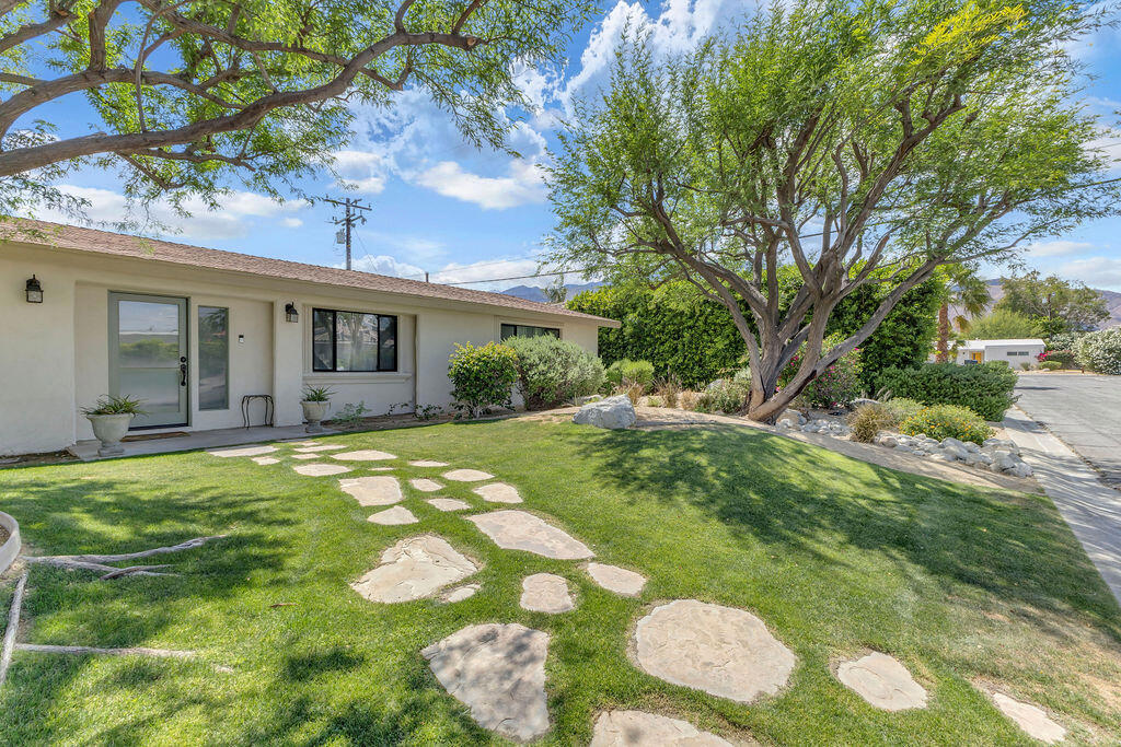 2155 E Bellamy Road
