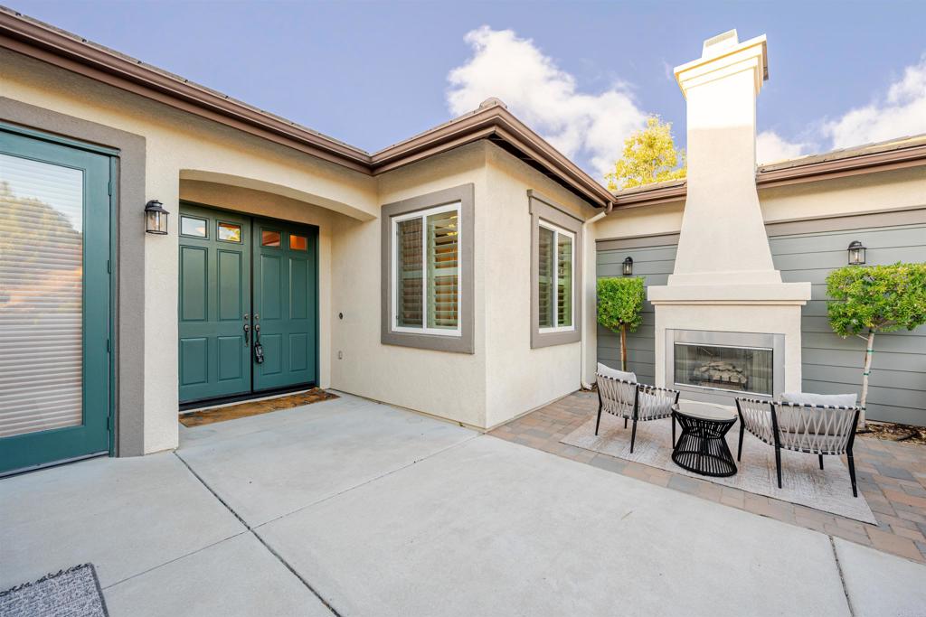 853 Hidden View Lane