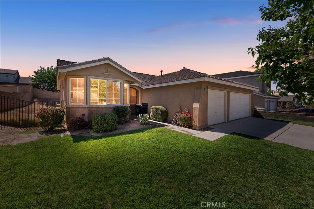 Inviting Desert Oasis in Palmdale's Commuter Haven
Welcome to your next chapter in this delightful single-story residence situated in one of Palmdale's most sought-after communities for commuters. This thoughtfully refreshed home spans a generous 1,554 square feet, offering three spacious bedrooms and two well-appointed bathrooms.
Step inside to discover walls adorned with fresh paint throughout, creating a clean canvas for your personal style. The new laminate flooring flows seamlessly across the living spaces, adding a touch of contemporary elegance while ensuring durability for years to come.
The kitchen stands as the heart of this home, featuring sophisticated granite countertops that complement the newer appliances perfectly. Culinary enthusiasts will appreciate the functional layout and ample preparation space for everything from quick weekday meals to weekend entertaining.
Each of the three bedrooms offers surprising spaciousness, with the primary bedroom providing a tranquil retreat after busy days. The thoughtful floor plan ensures privacy while maintaining an open, airy atmosphere throughout the residence.
Outdoor enthusiasts will appreciate the proximity to Joshua Hills Park, just a short stroll away, offering green spaces for recreation and relaxation. When errands call, you'll find shopping conveniences nearby, making day-to-day living effortless.
Perhaps most valuable is the direct access to major highways, transforming potentially stressful commutes into straightforward journeys. In a region where travel time matters, this location truly shines.
This Palmdale gem awaits your personal touches to transform it from a house into your home. Don't miss this opportunity to claim your slice of desert comfort!
