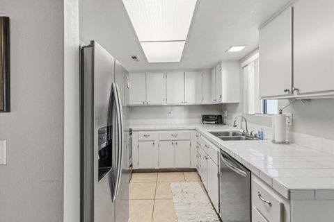 Tiny photo for 5301 E Waverly Drive #199, Palm Springs, CA 92264 (MLS # 219146722DA)