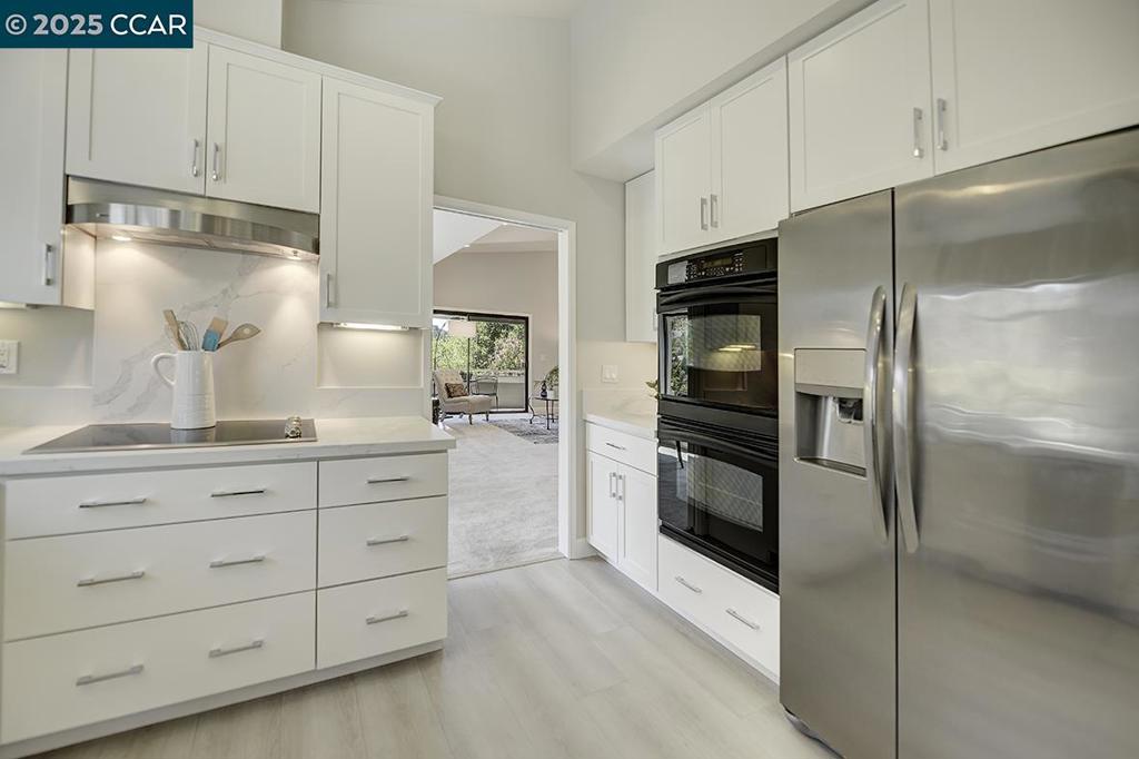 ROSSMOOR - Residential