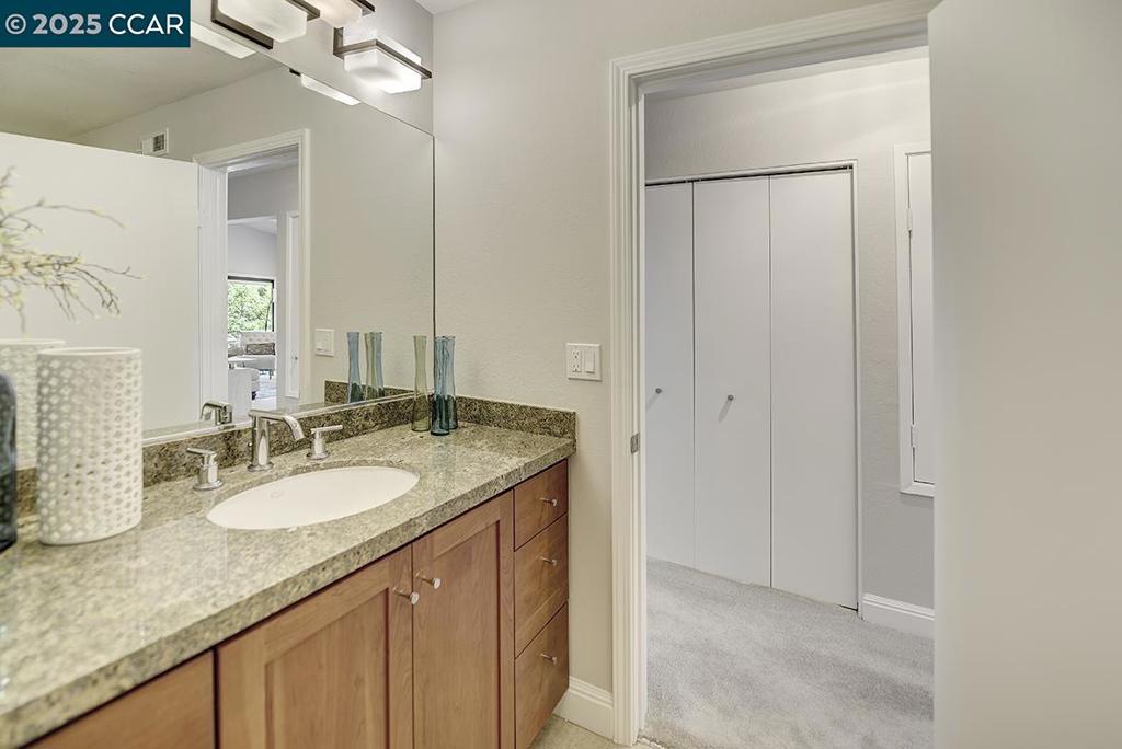 ROSSMOOR - Residential