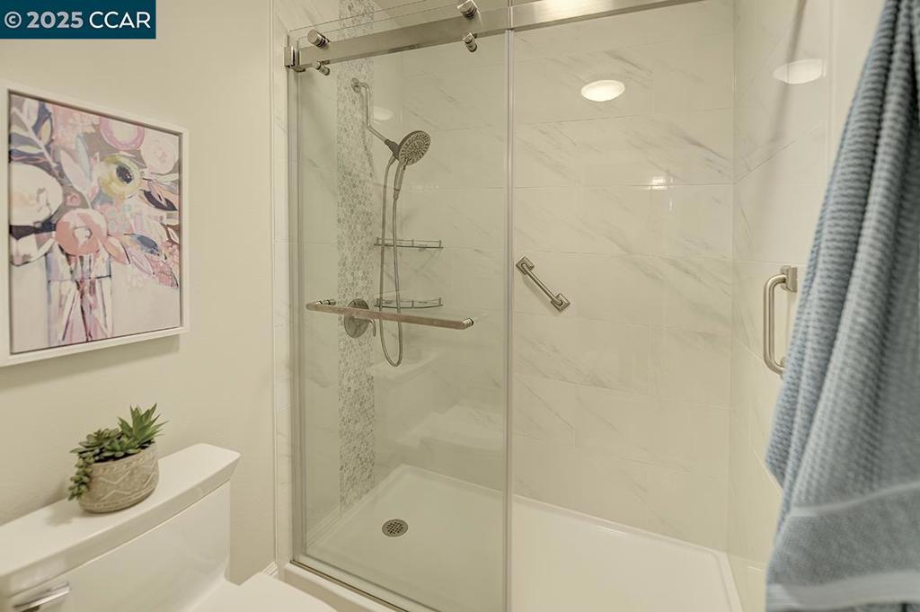 ROSSMOOR - Residential