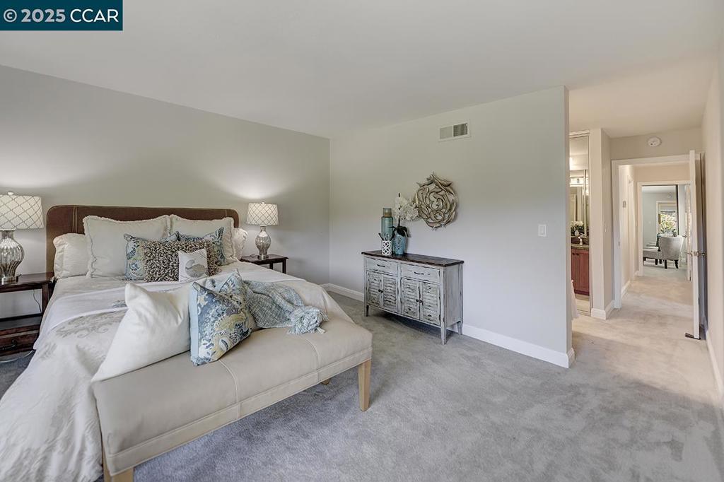 ROSSMOOR - Residential